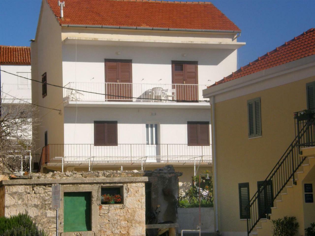 Apartments Guzela Primosten Exterior photo